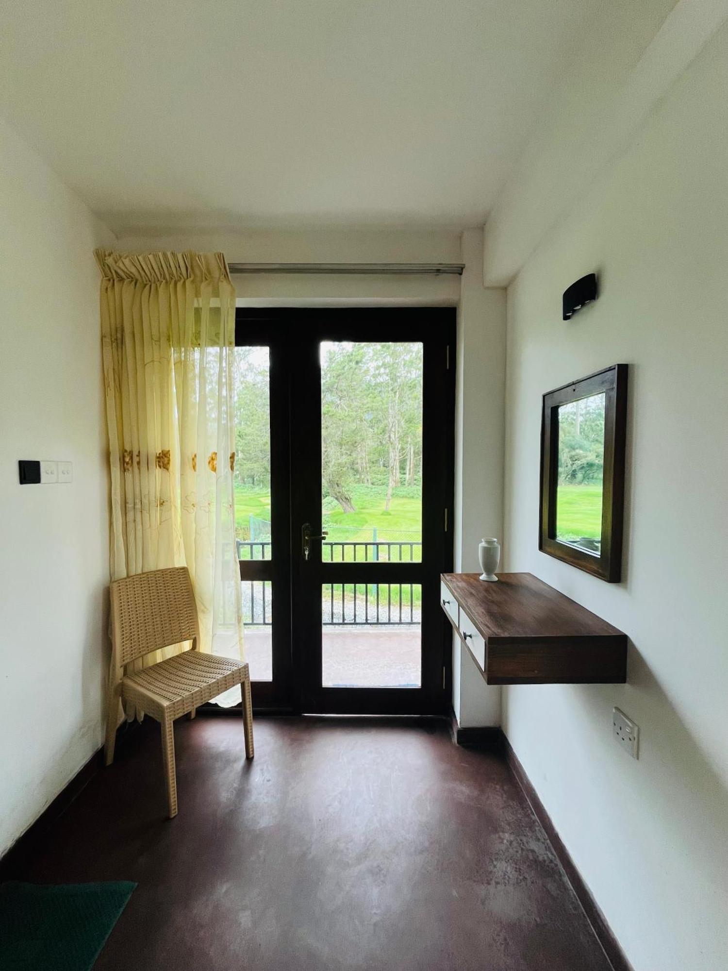 The Urban Hideout Apartment Nuwara Eliya Exterior photo